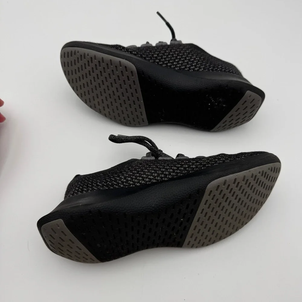 Allbirds Tree Dashers Womens 7.5 Black Grey Knit Running Shoes Walking Sneakers